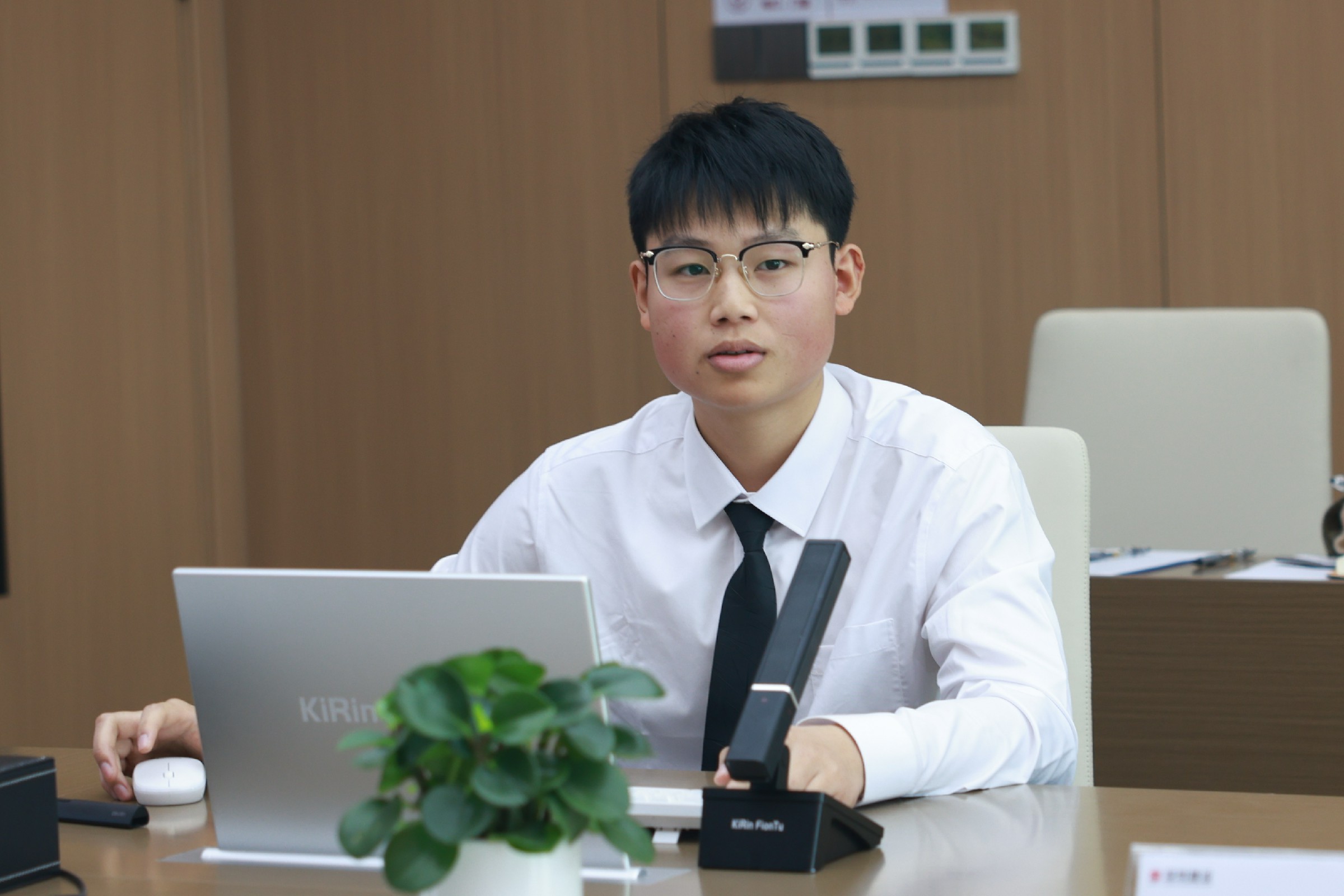 百鸽笼项目见习商务工程师蒋杰.jpg